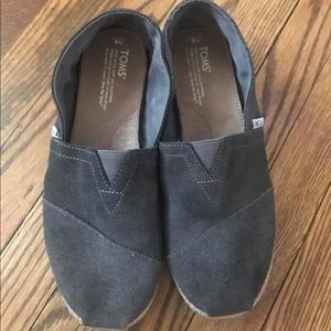 TOMS sz 9 (men) make offer!!!